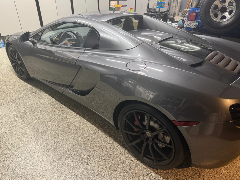 2014 McLaren MP4-12C Spider - Image 14 of 31