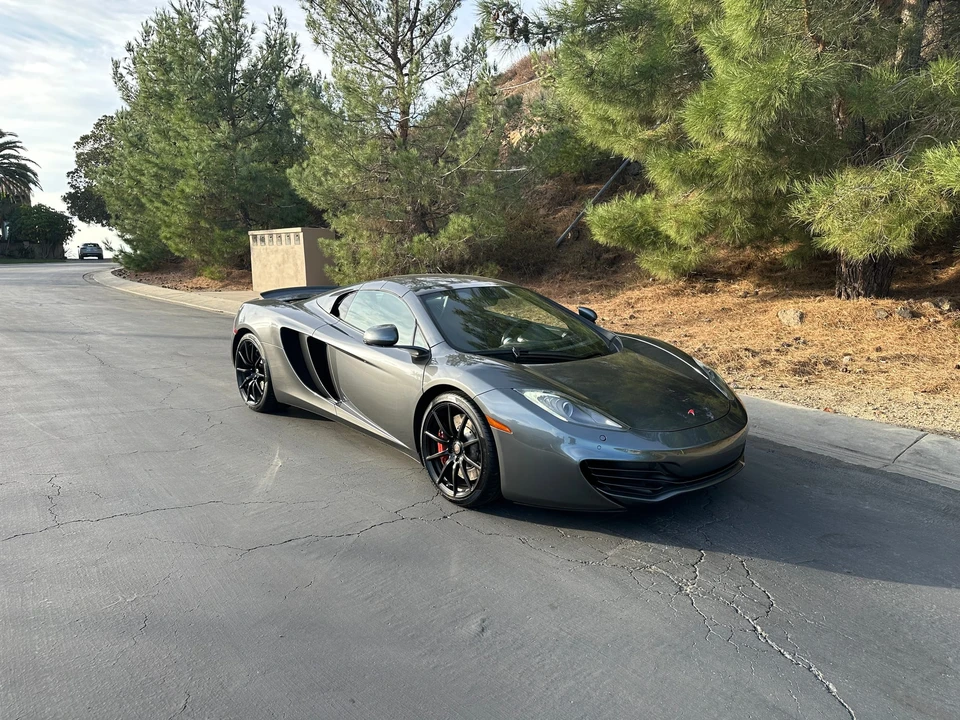 2014 McLaren MP4-12C Spider - Image 3 of 31