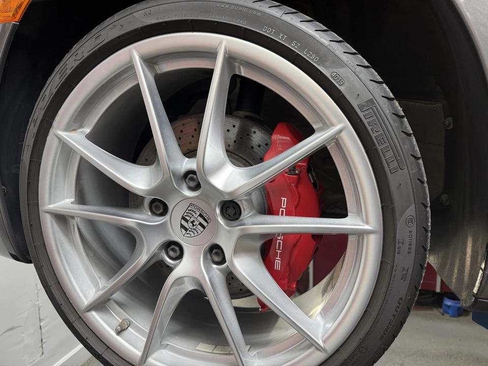 2014 Porsche 991 Carrera 4S - Image 24 of 31