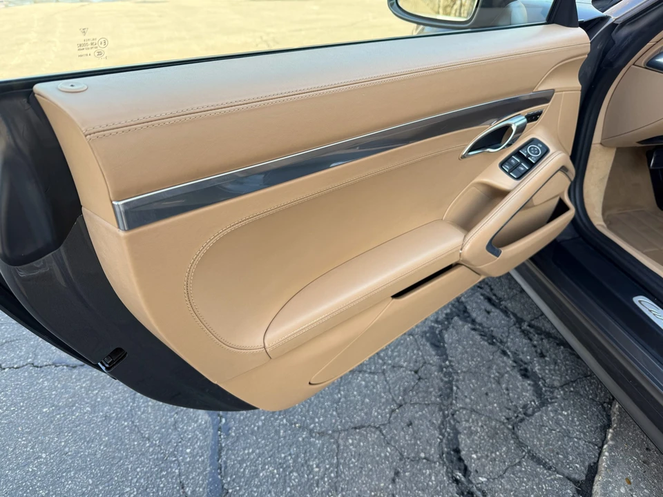 2014 Porsche 991 Carrera 4S - Image 28 of 31