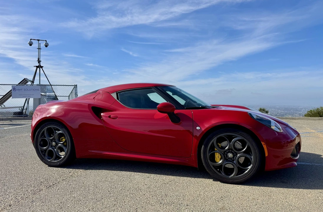 2015 Alfa Romeo 4C Coupe - Image 21 of 31