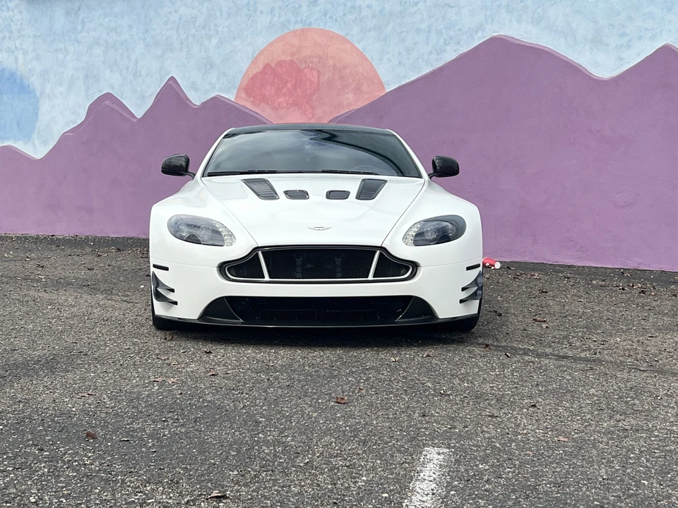 2015 Aston Martin V12 Vantage (2010-2018) - Image 5 of 31