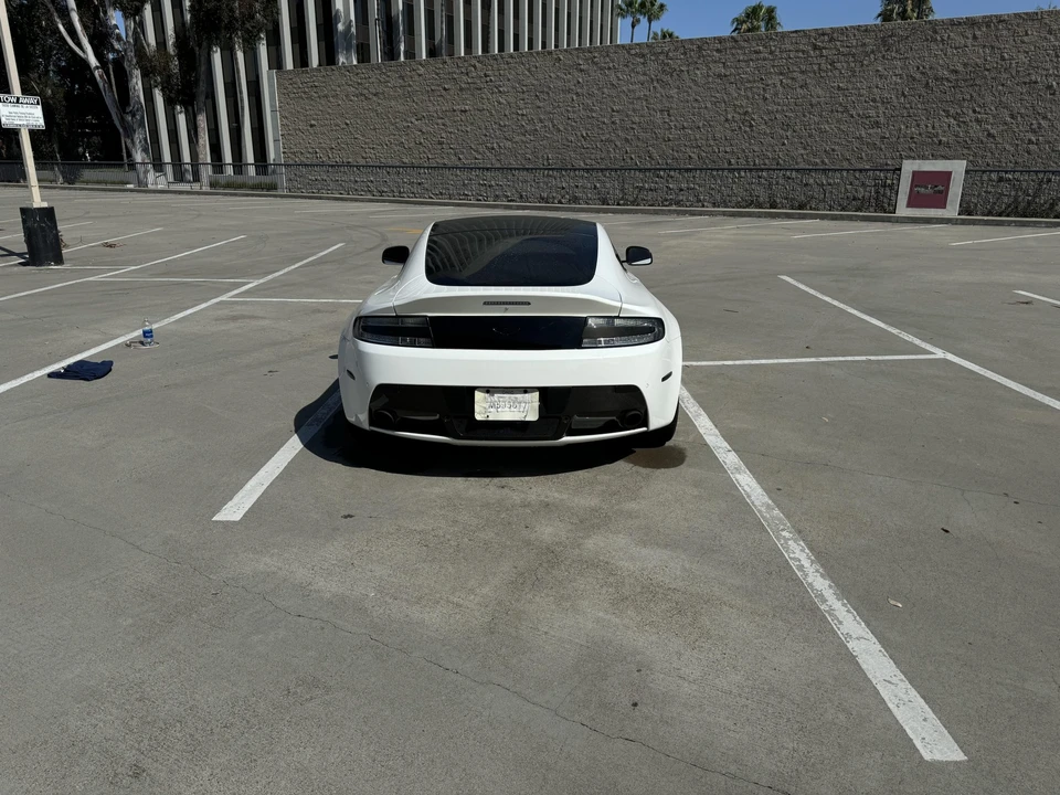 2015 Aston Martin V12 Vantage (2010-2018) - Image 9 of 31