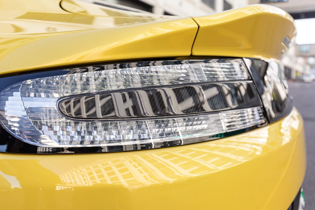 2015 Aston Martin V12 Vantage (2010-2018) - Image 24 of 31