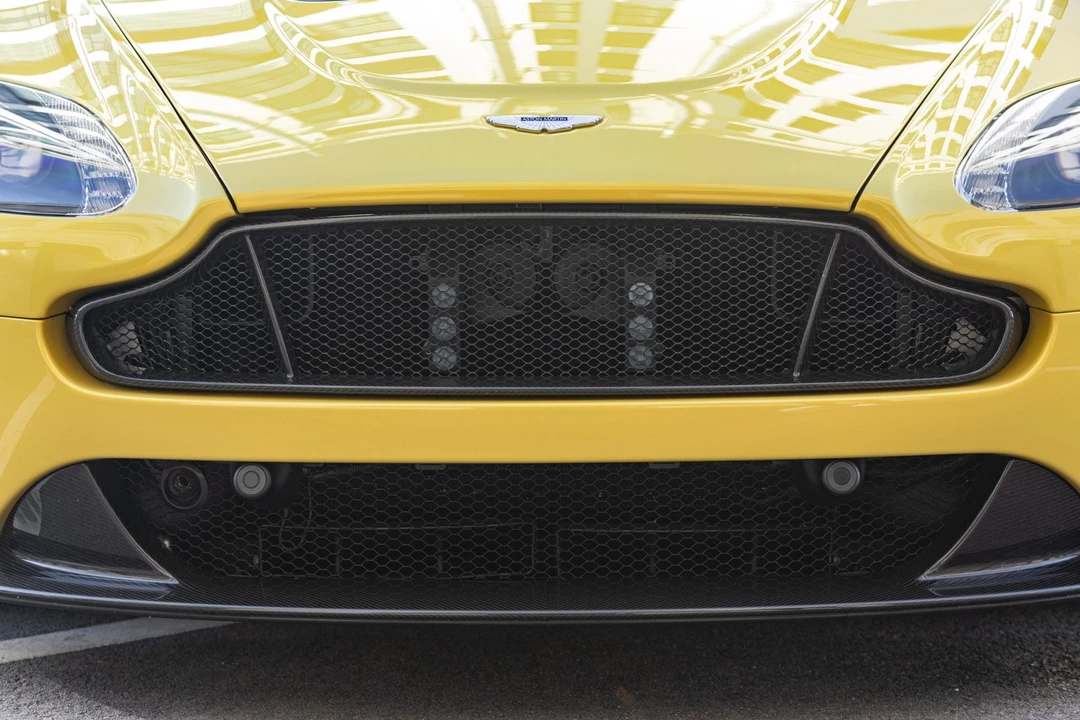 2015 Aston Martin V12 Vantage (2010-2018) - Image 18 of 31