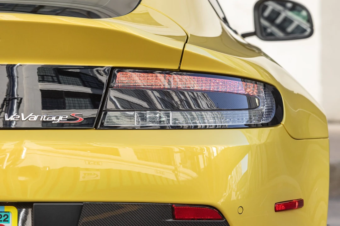 2015 Aston Martin V12 Vantage (2010-2018) - Image 21 of 31