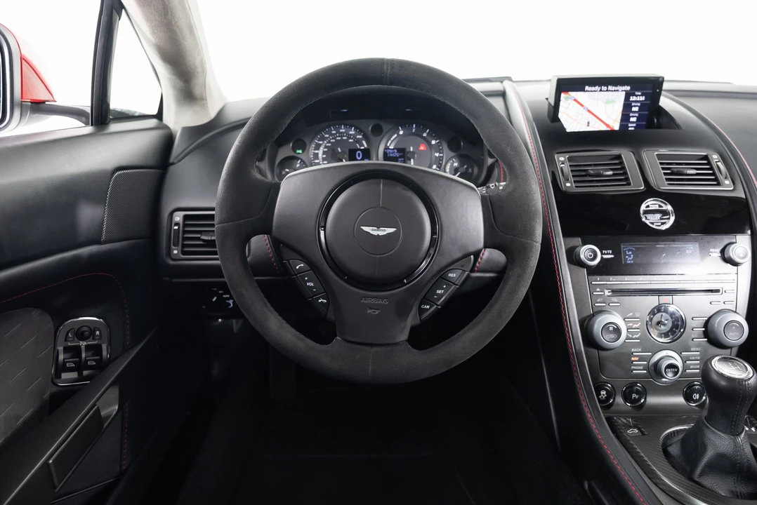 2015 Aston Martin V8 Vantage (2006-2017) - Image 24 of 31