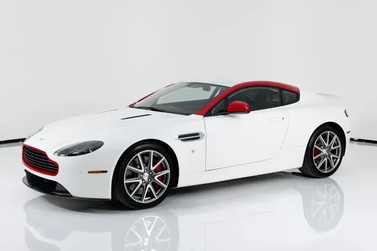 2015 Aston Martin V8 Vantage GT Coupe