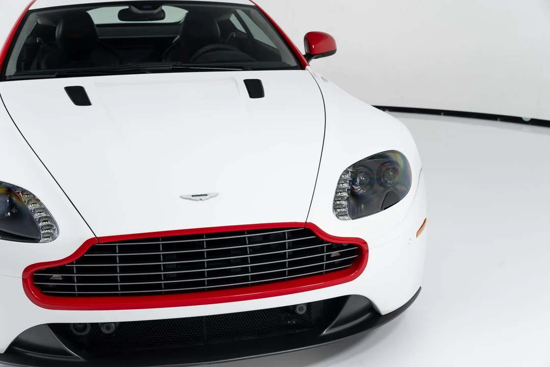 2015 Aston Martin V8 Vantage (2006-2017) - Image 11 of 31