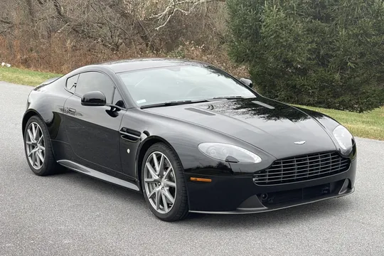 2015 Aston Martin V8 Vantage GT Coupe