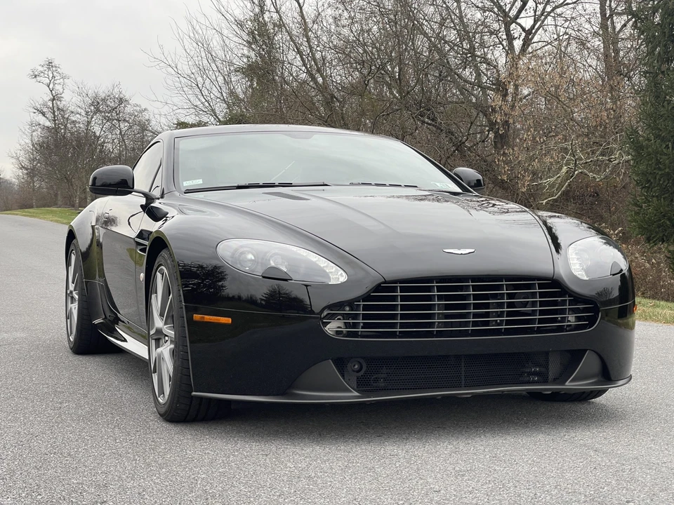 2015 Aston Martin V8 Vantage (2006-2017) - Image 19 of 31