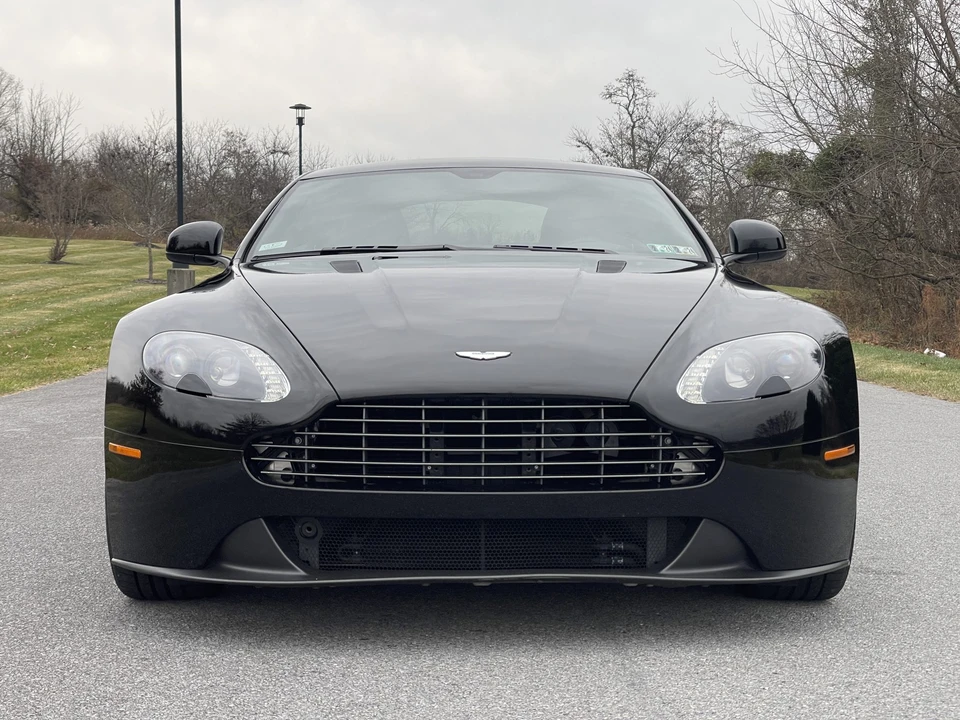 2015 Aston Martin V8 Vantage (2006-2017) - Image 16 of 31