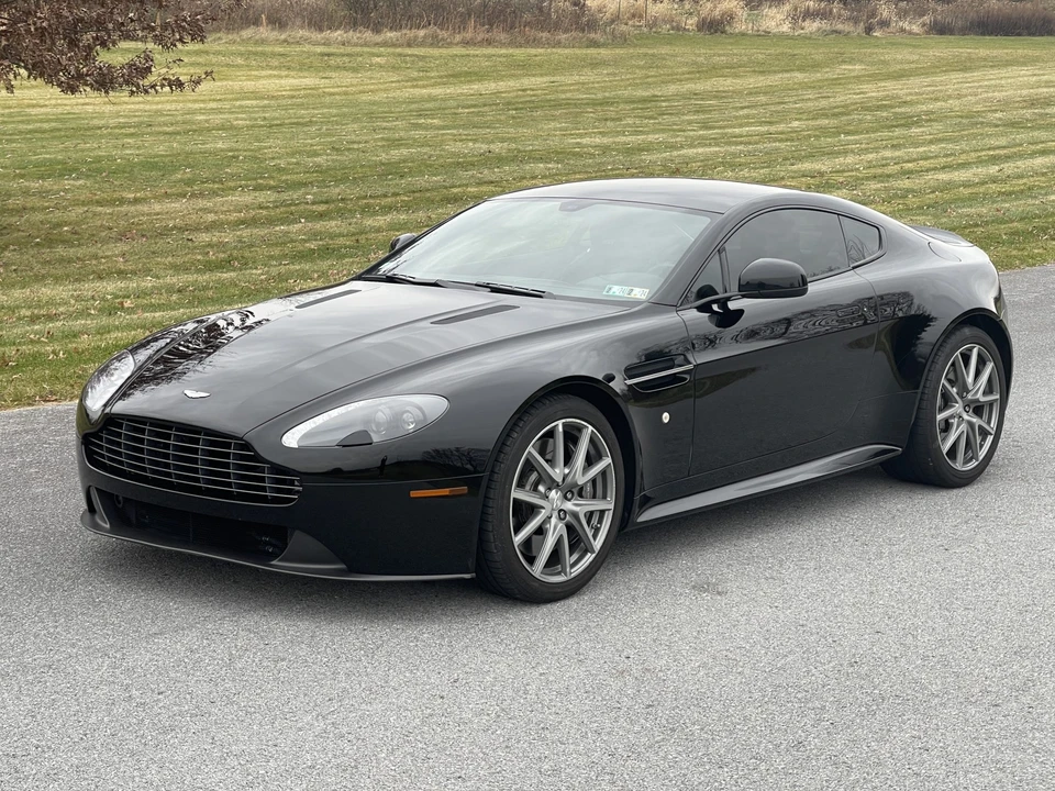 2015 Aston Martin V8 Vantage (2006-2017) - Image 8 of 31