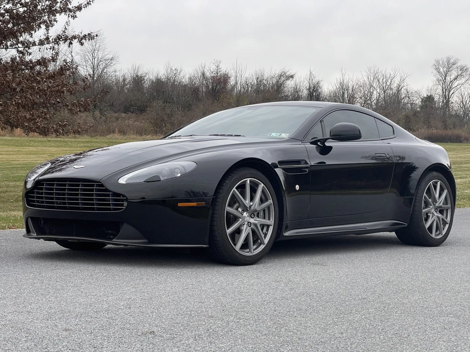 2015 Aston Martin V8 Vantage (2006-2017) - Image 8 of 31