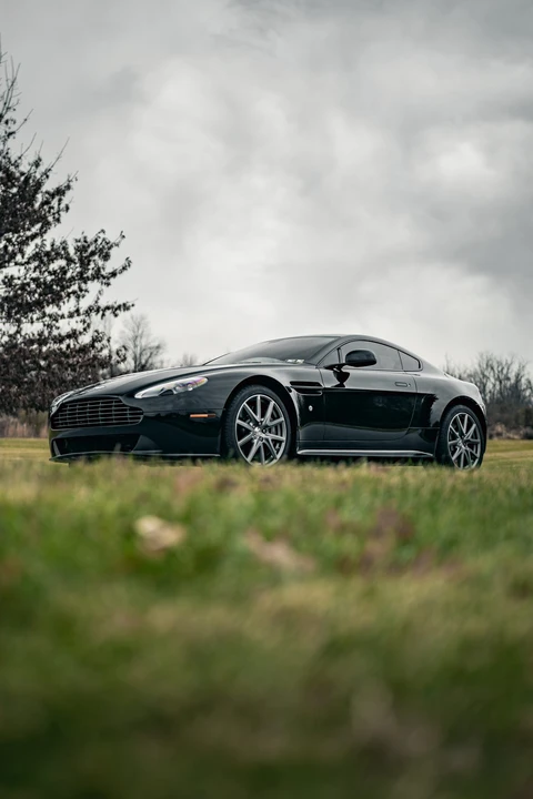 2015 Aston Martin V8 Vantage (2006-2017) - Image 2 of 31