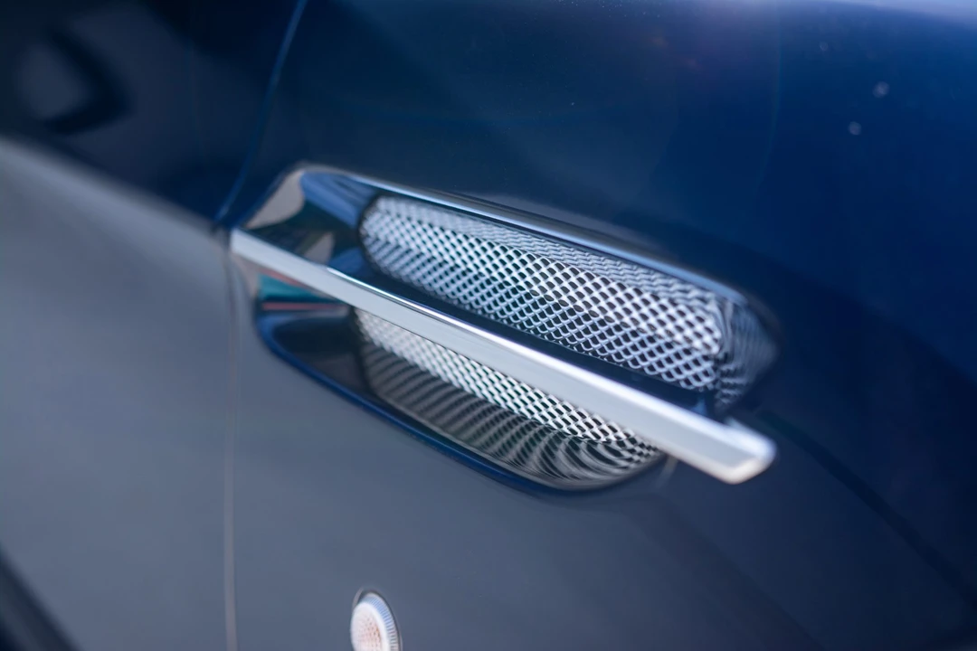 2015 Aston Martin V8 Vantage (2006-2017) - Image 26 of 31