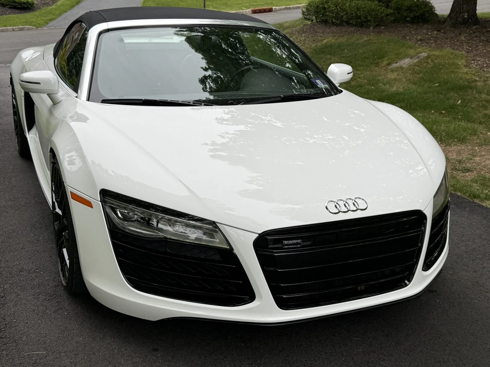 2015 Audi 42 R8 - Image 18 of 31