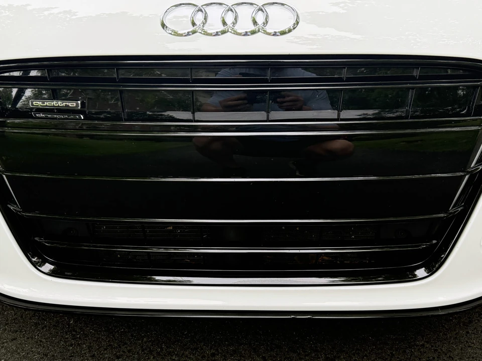 2015 Audi 42 R8 - Image 29 of 31
