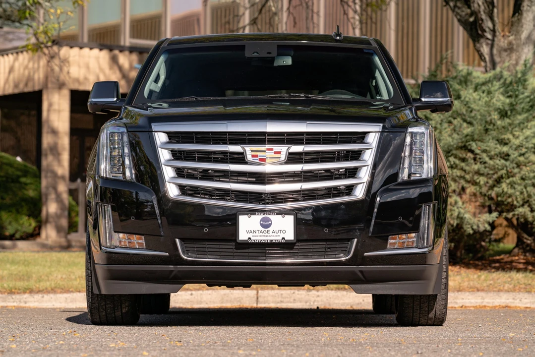 2015 Cadillac Escalade 4th Gen - Image 19 of 31