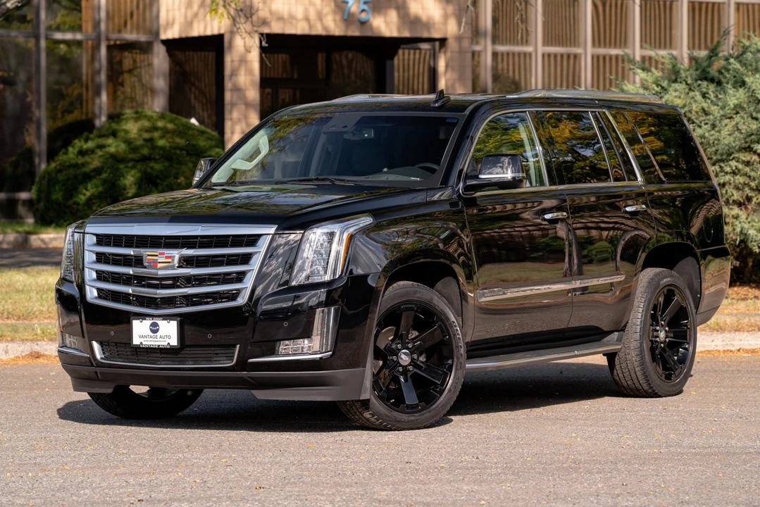 2015 Cadillac Escalade 4th Gen - Image 4 of 31