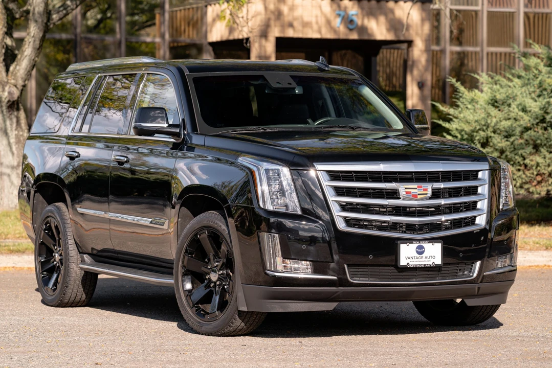 2015 Cadillac Escalade 4th Gen - Image 17 of 31