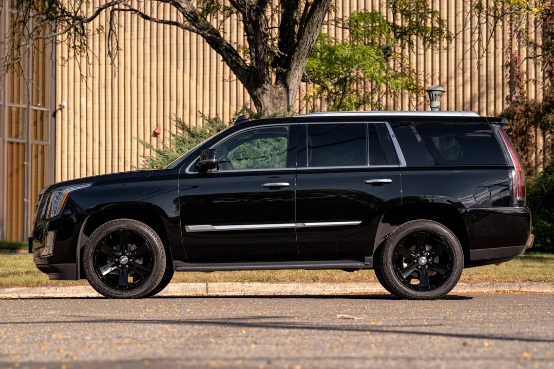2015 Cadillac Escalade 4th Gen - Image 6 of 31