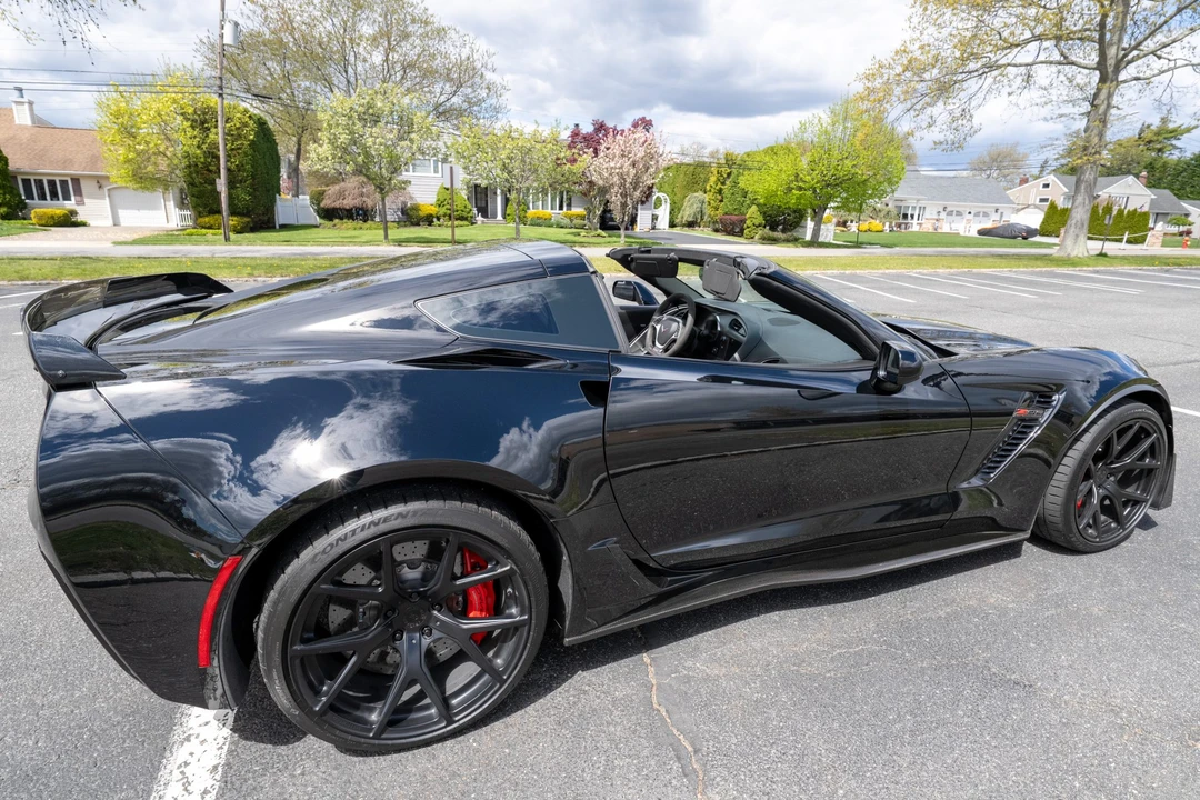 2015 Chevrolet Corvette C7 Z06 - Image 12 of 31