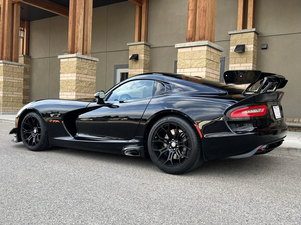 2015 Dodge Viper 5th Gen - Image 11 of 31