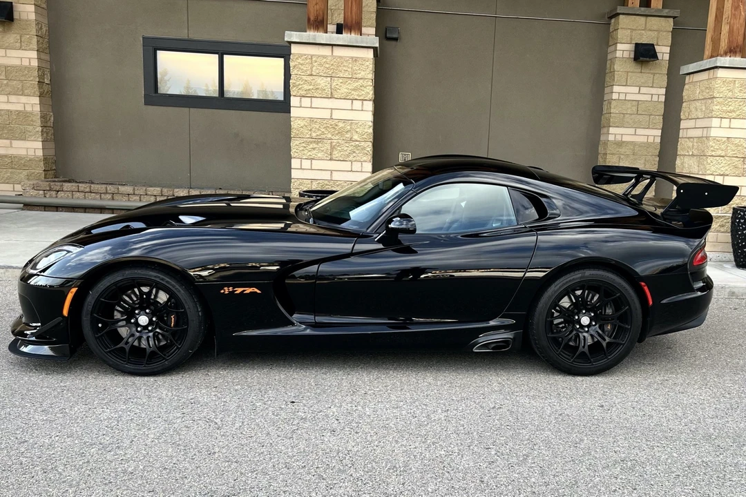2015 Dodge Viper 5th Gen - Image 9 of 31