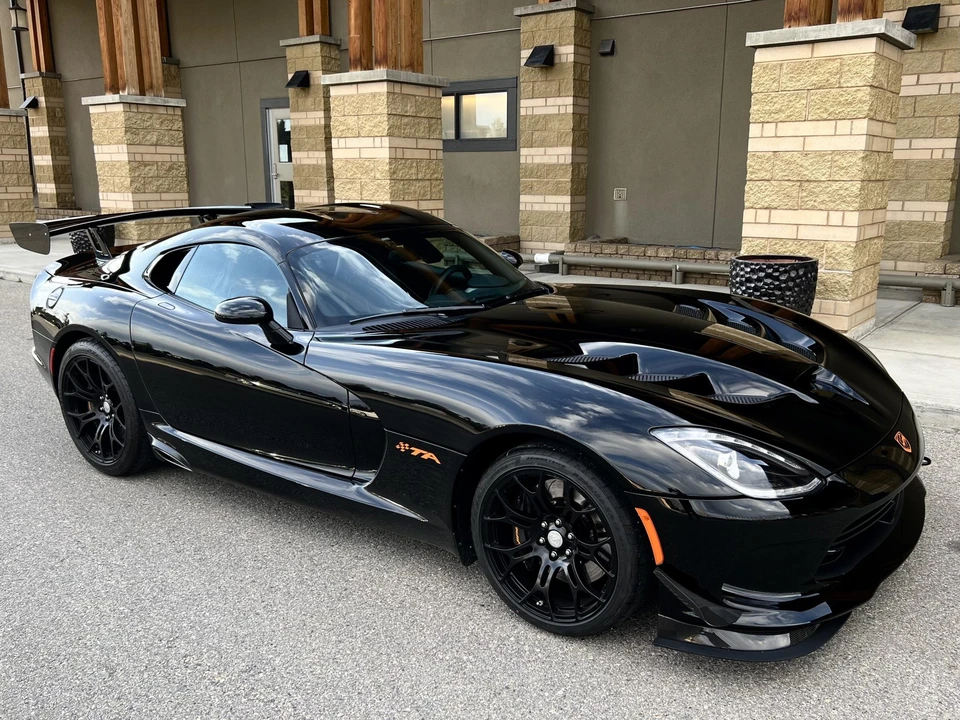 2015 Dodge Viper 5th Gen - Image 23 of 31