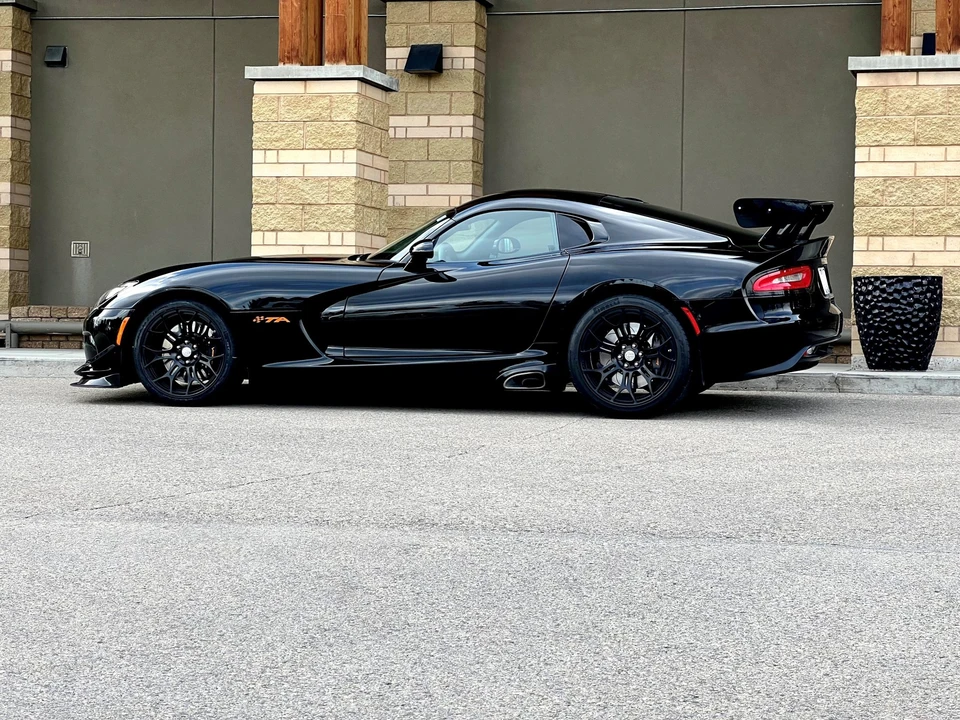 2015 Dodge Viper 5th Gen - Image 7 of 31