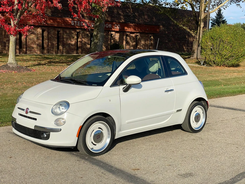 2015 Fiat 500 - Image 2 of 31
