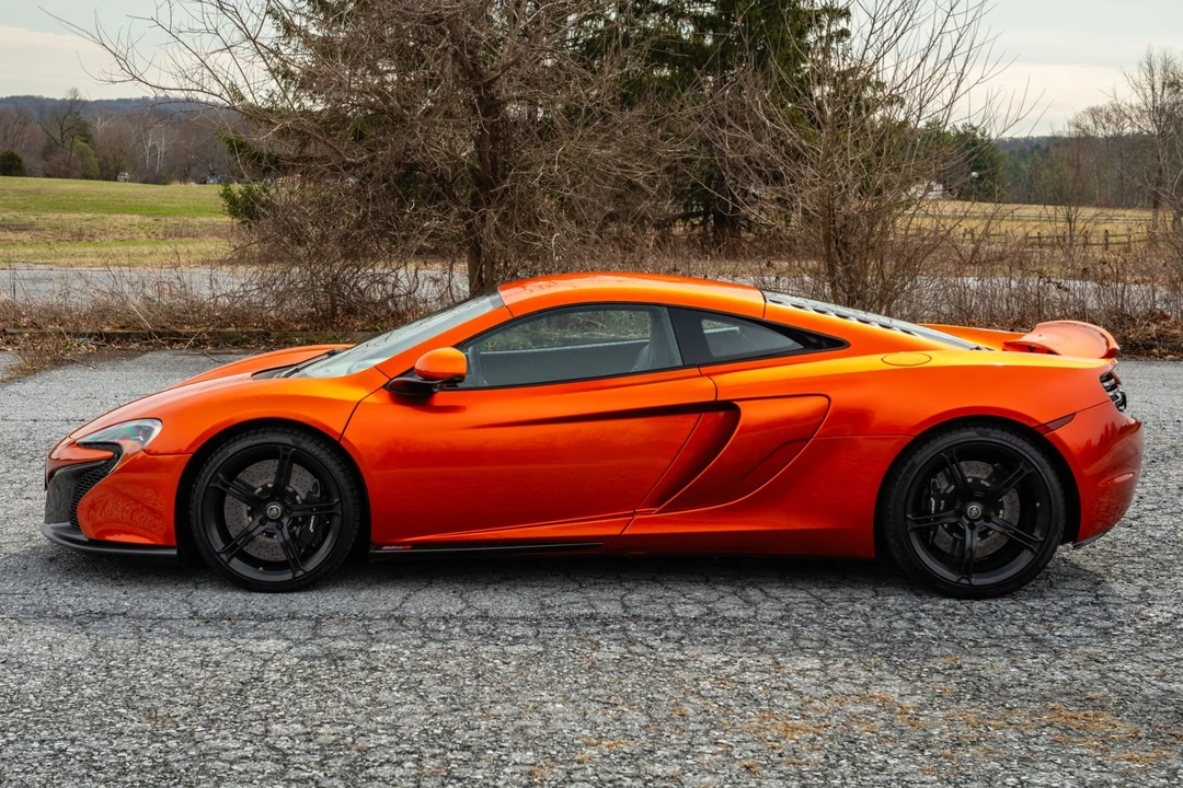 2015 McLaren 650S Coupe - Image 3 of 8