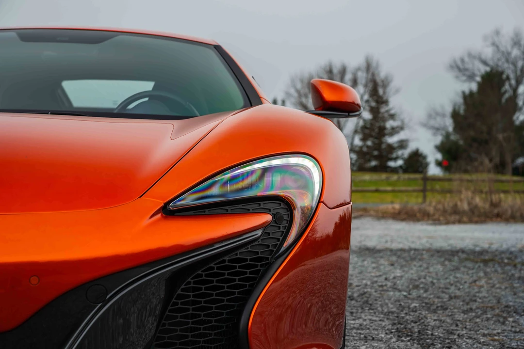 2015 McLaren 650S Coupe - Image 2 of 31