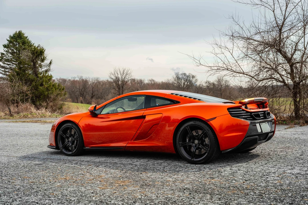 2015 McLaren 650S Coupe - Image 25 of 31