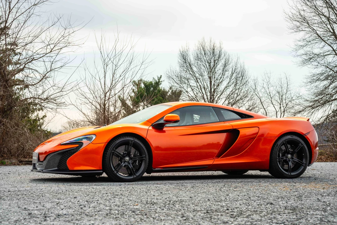2015 McLaren 650S Coupe - Image 17 of 31