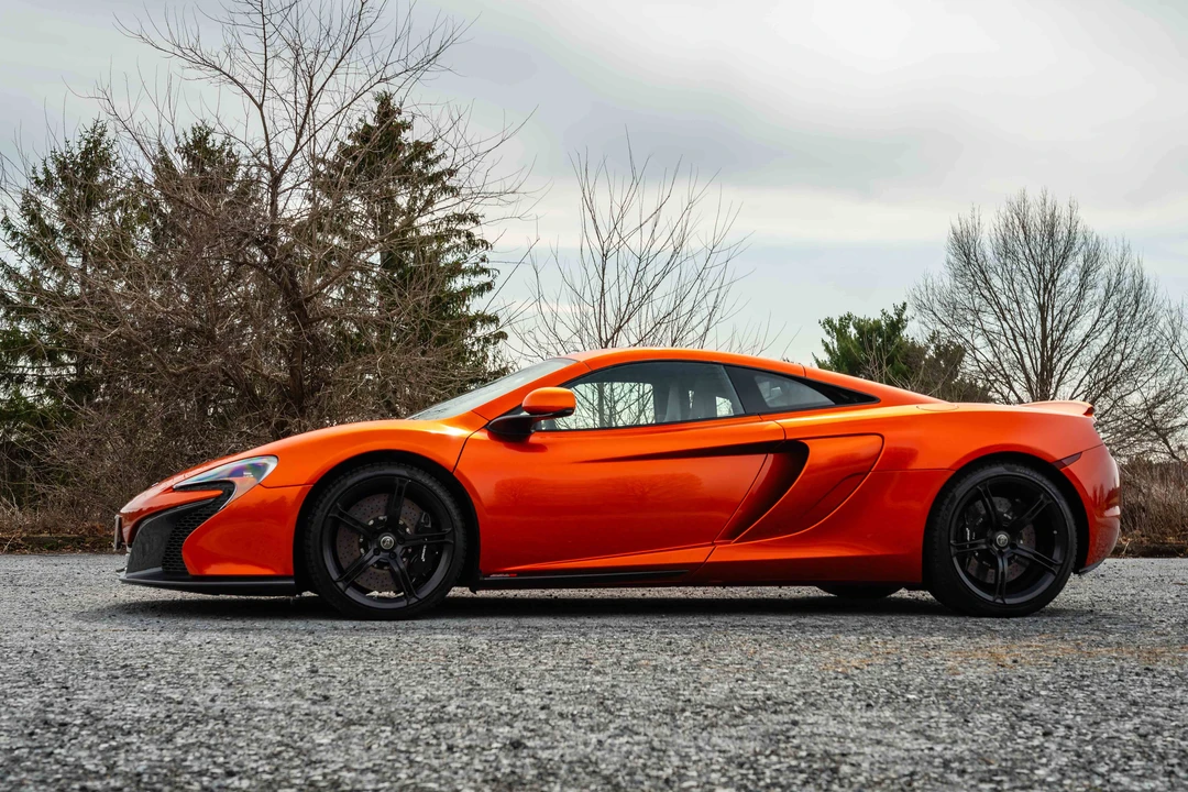 2015 McLaren 650S Coupe - Image 19 of 31