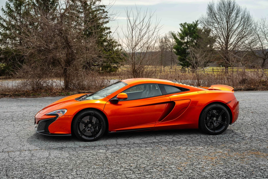 2015 McLaren 650S Coupe - Image 18 of 31