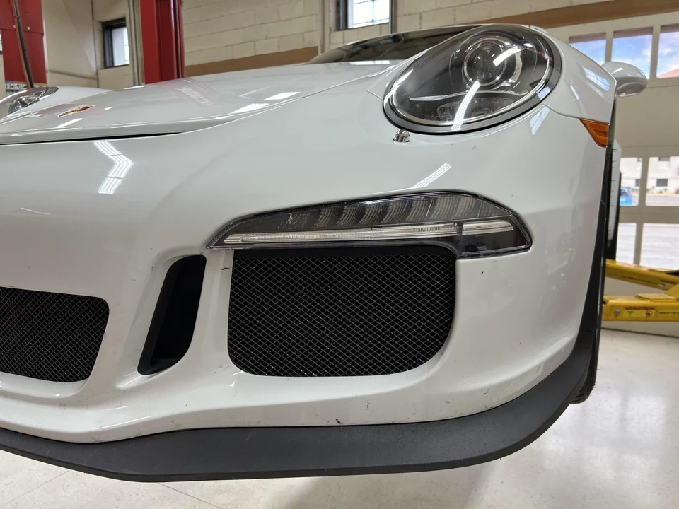 2015 Porsche 991 GT3 - Image 27 of 31