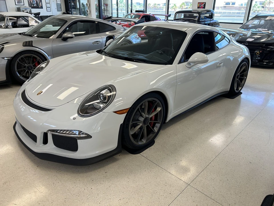 2015 Porsche 991 GT3 - Image 12 of 31