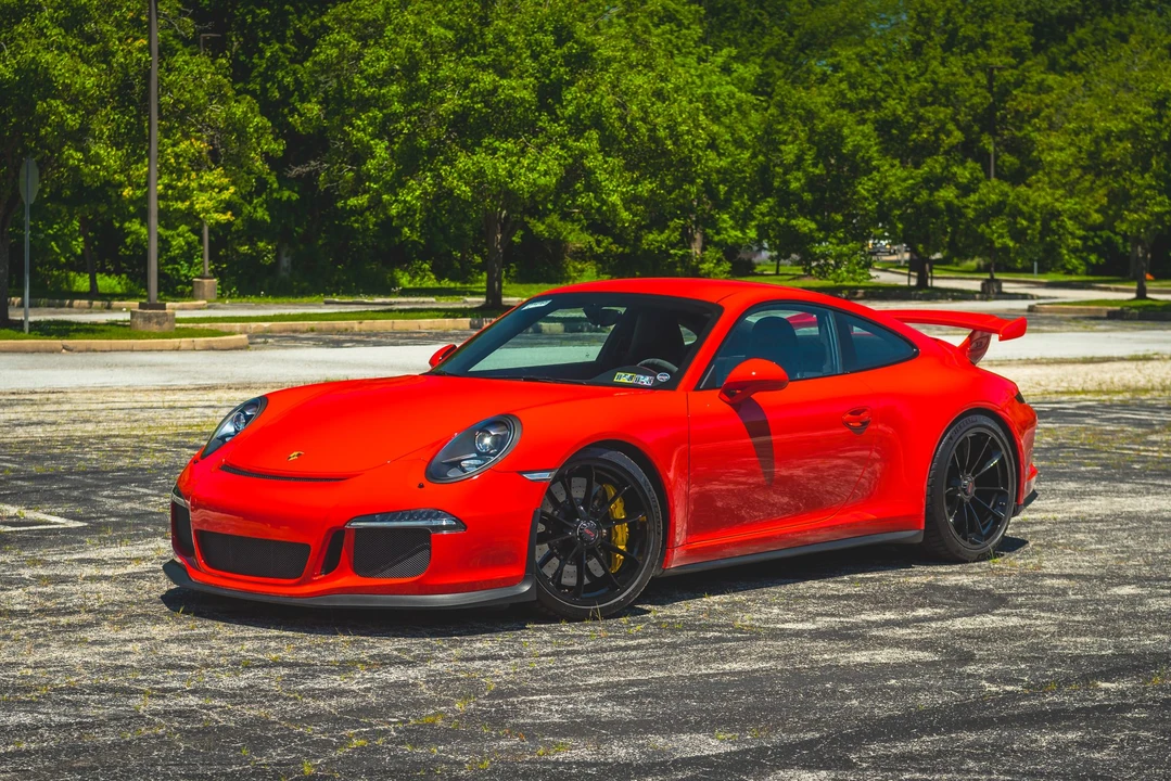 2015 Porsche 991 GT3 - Image 14 of 31