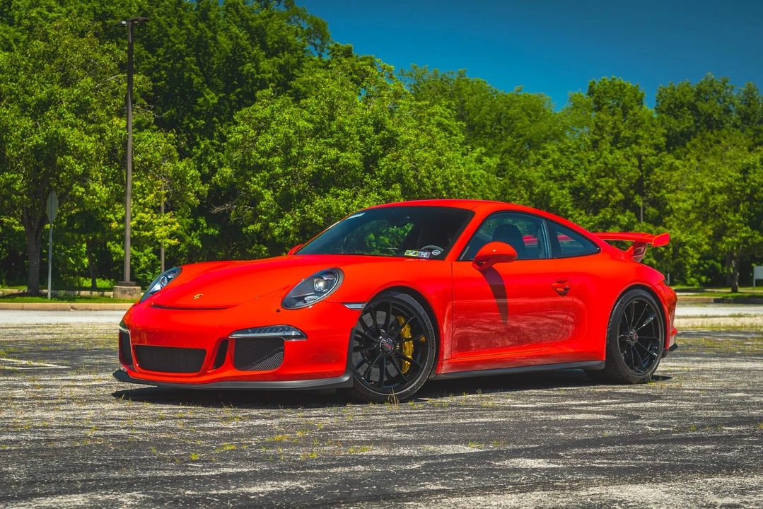 2015 Porsche 991 GT3 - Image 5 of 31