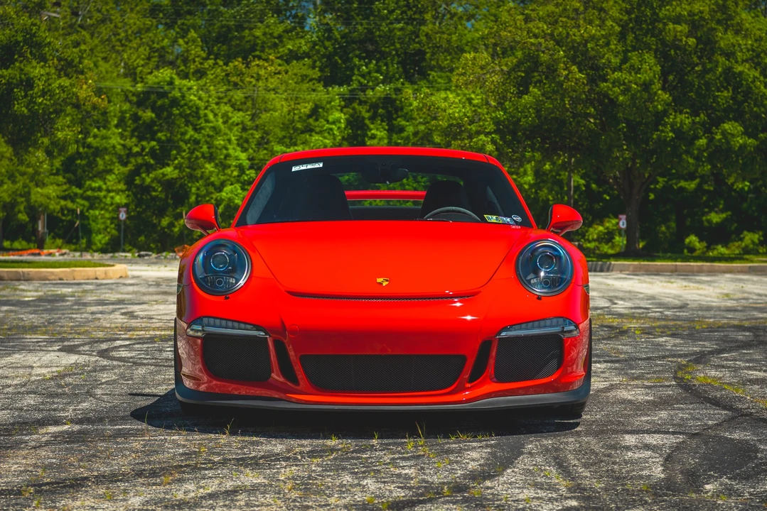 2015 Porsche 991 GT3 - Image 24 of 31