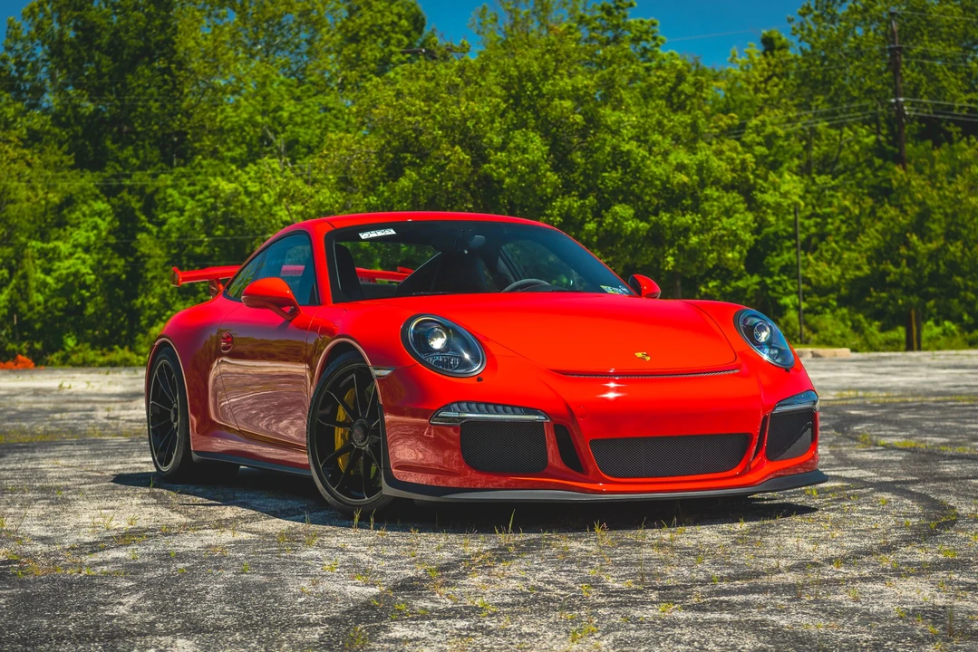 2015 Porsche 991 GT3 - Image 30 of 31