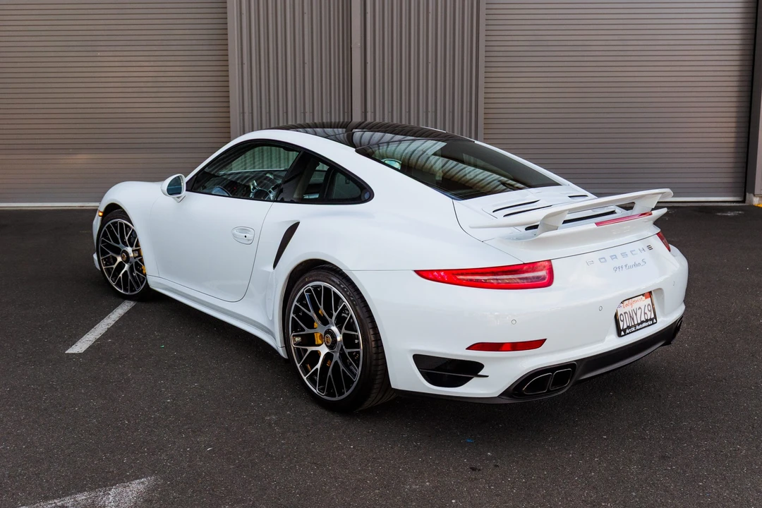 2015 Porsche 991 Turbo S - Image 12 of 31