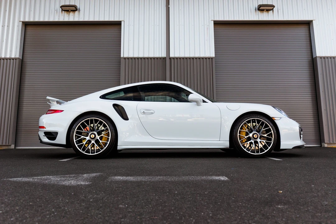 2015 Porsche 991 Turbo S - Image 8 of 31