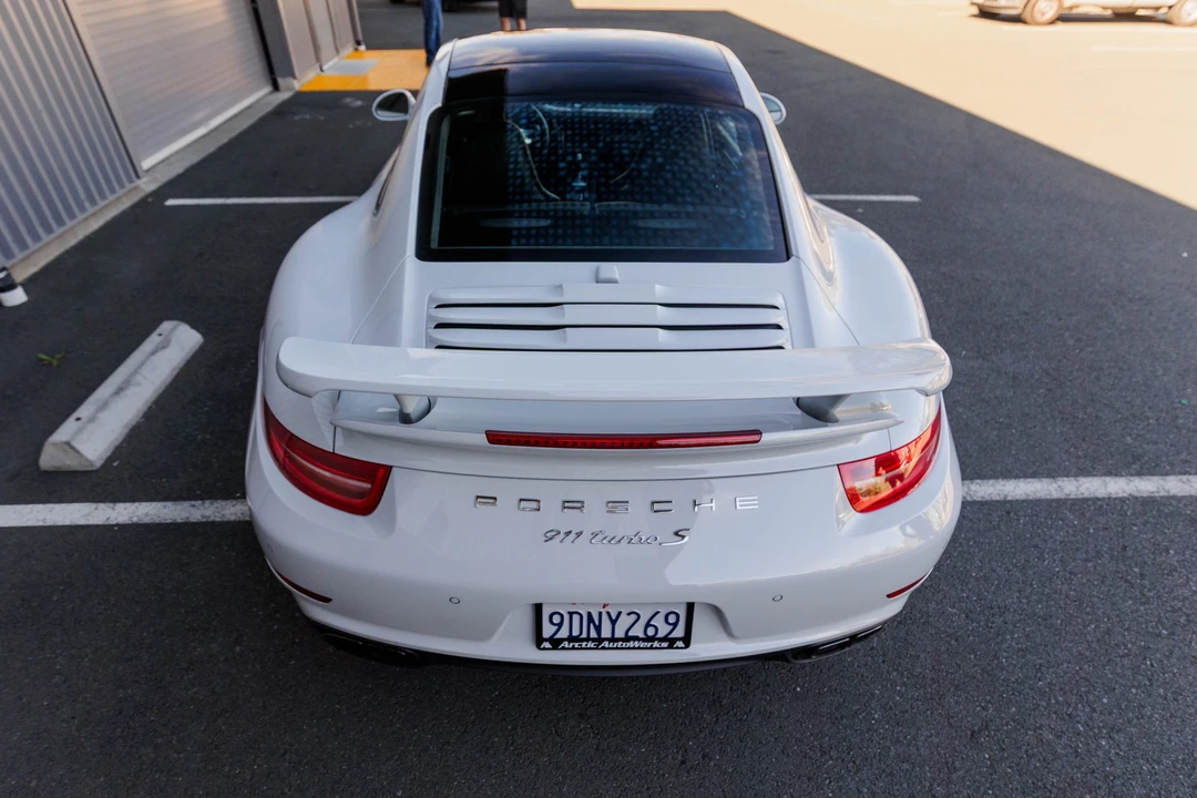 2015 Porsche 991 Turbo S - Image 11 of 31
