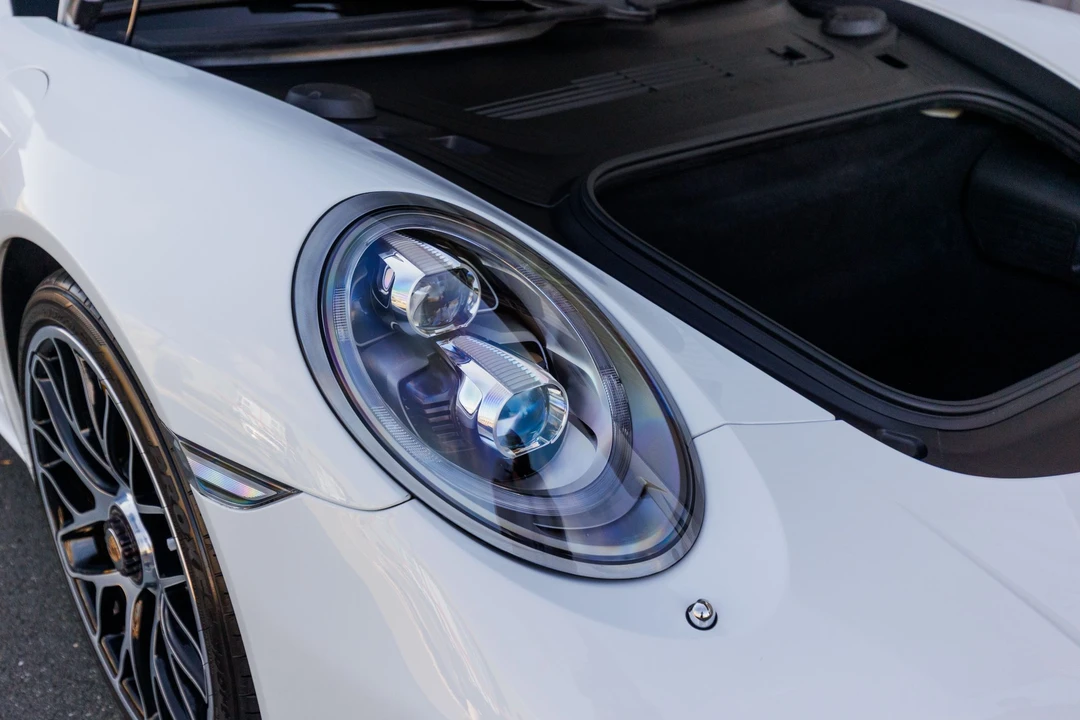 2015 Porsche 991 Turbo S - Image 16 of 31