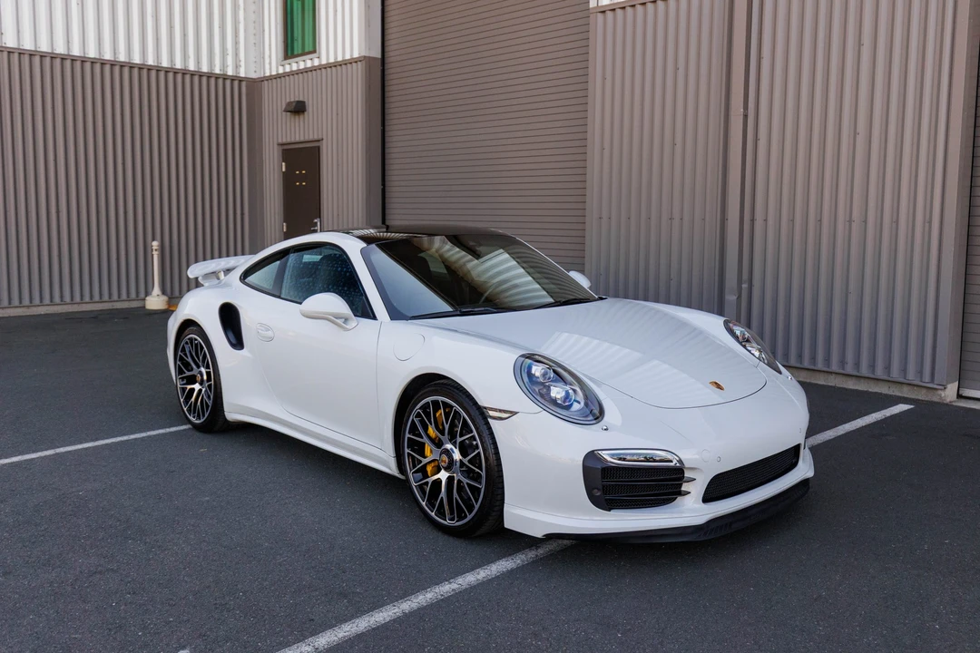 2015 Porsche 991 Turbo S - Image 5 of 31