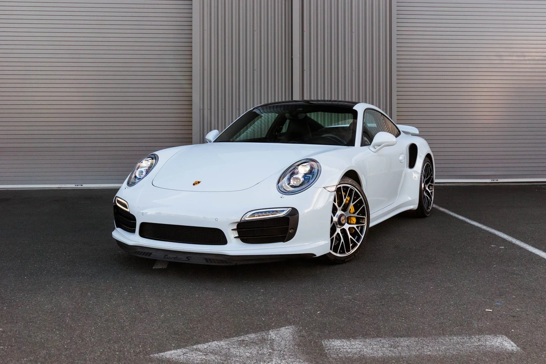 2015 Porsche 991 Turbo S - Image 2 of 31